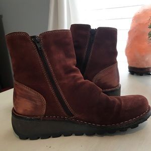 Fly London suede wedge boot, burnt orange, sz 7